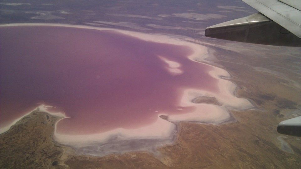 Kati Thanda (Lake Eyre). Location: Lands of the Arabana People (South Australia). Photographer: Hiltonj. Source: Wikimedia Commons. Used under licence: CC BY-SA 3.0.
