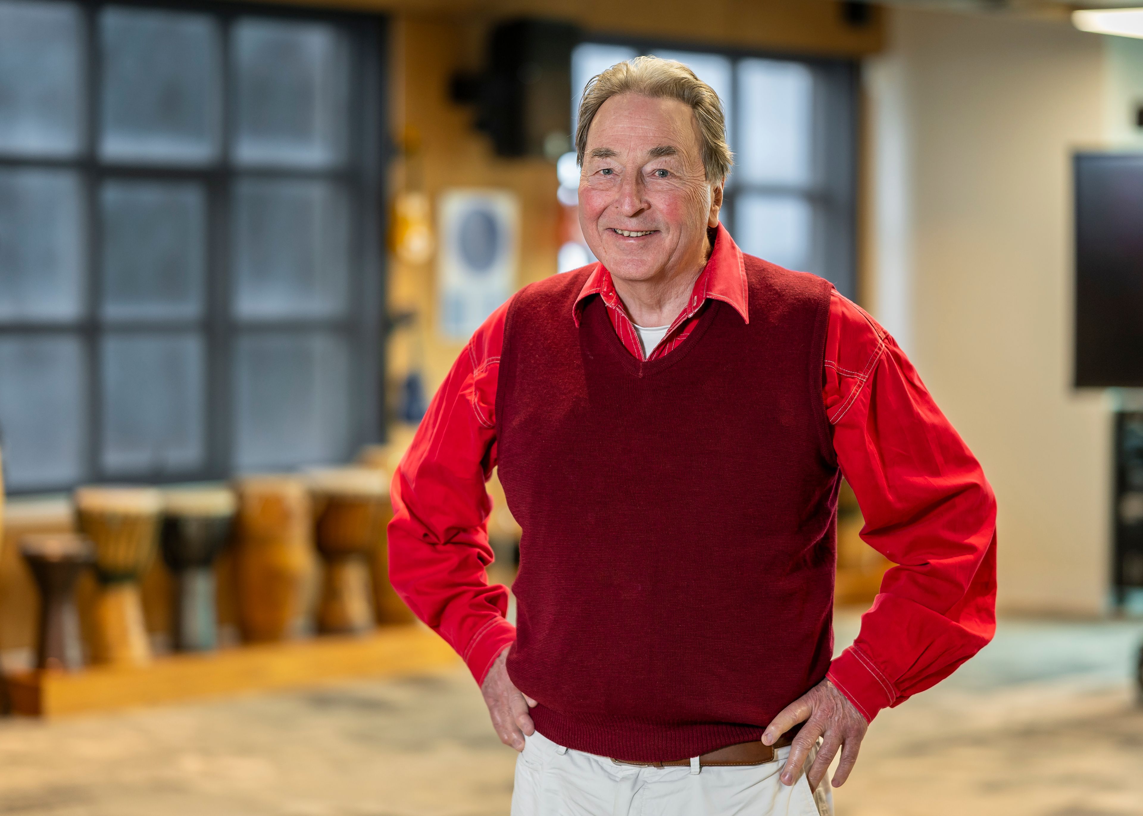 TZ2 6371 PaulMemmott Professor Paul Memmott